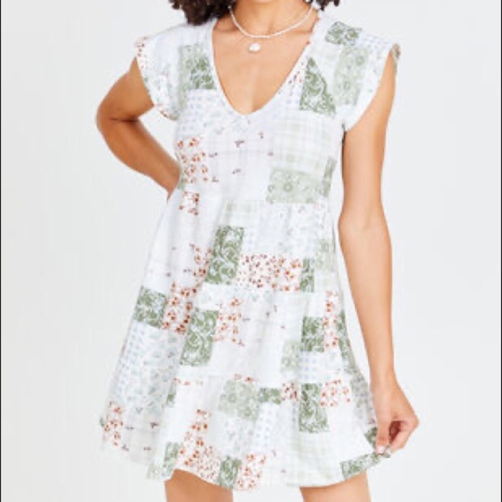 NWT ALTAR’D STATE V-Neck Patchwork Babydoll Dress🤎size M🤎
